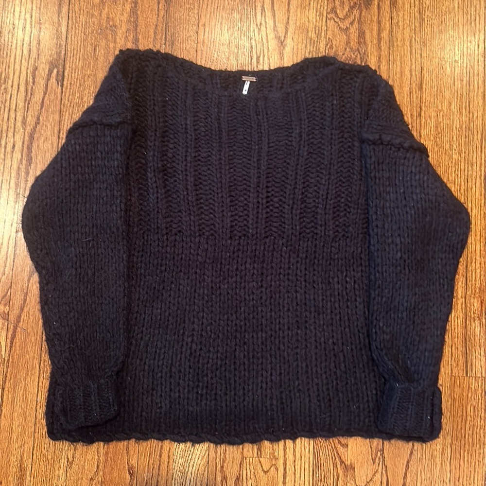 NWOT Free People oversized black knit sweater.